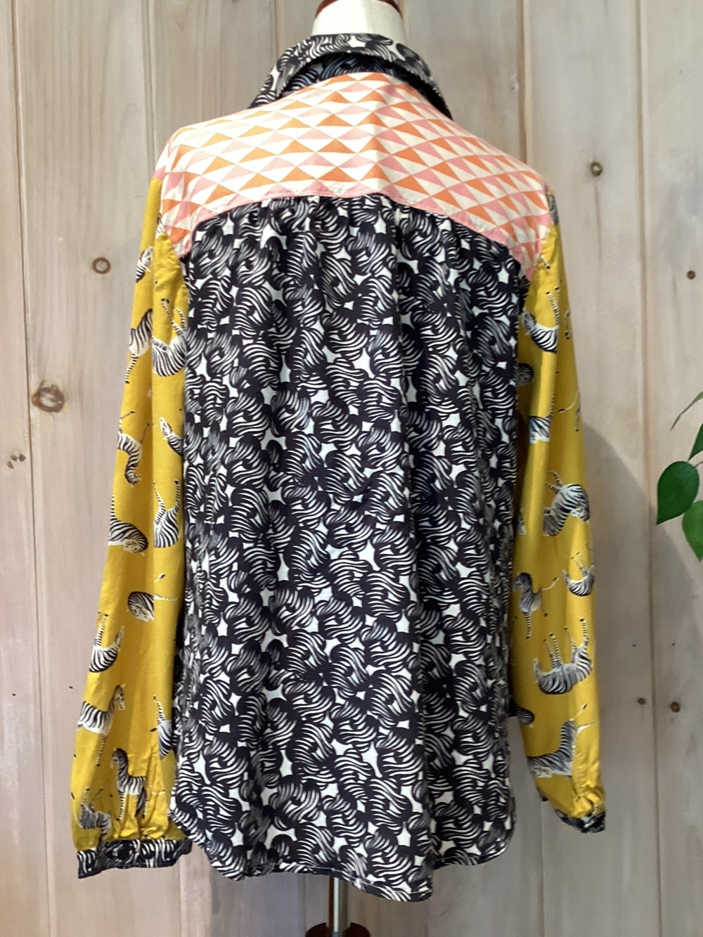 Anthropologie Maeve Paz button down Shirt - Picture 5 of 5